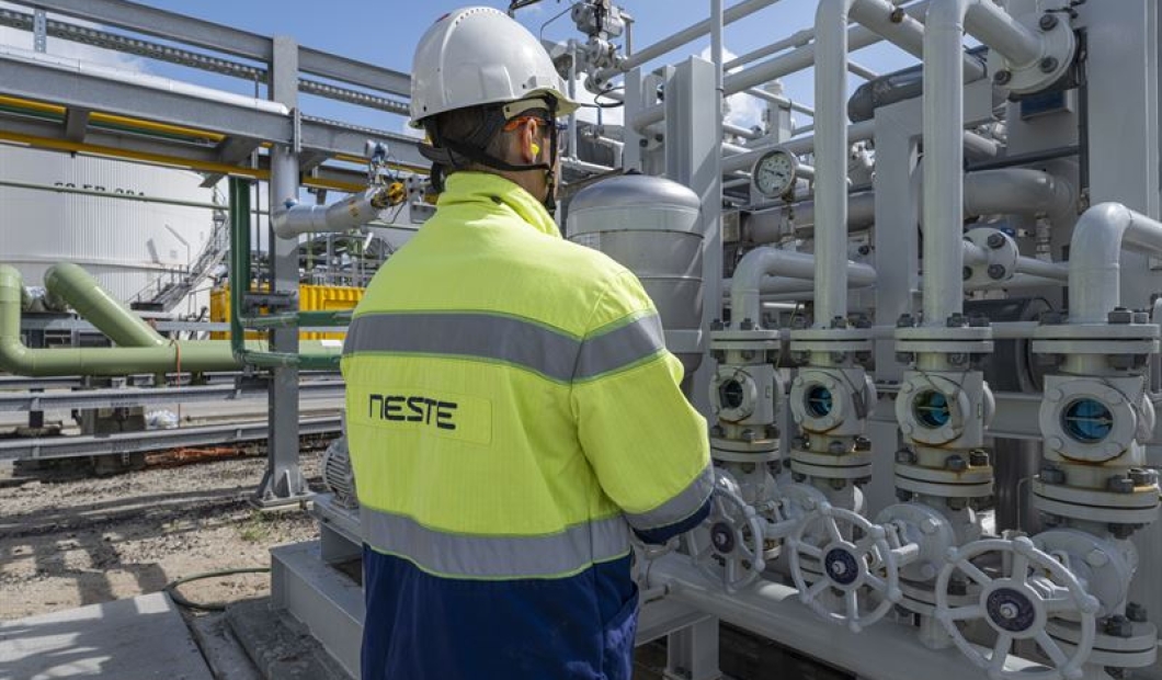 Electrolizor la temperatură înaltă pentru demonstrarea producției de hidrogen regenerabil, pornit la rafinăria Neste din Rotterdam